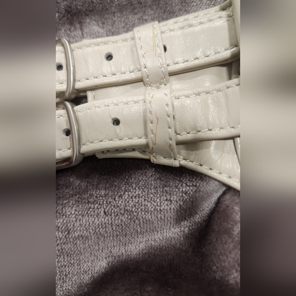 BVNDI Cream Leather Fanny Double Pack Bag - Picture 9 of 11